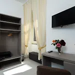 Alida Rooms